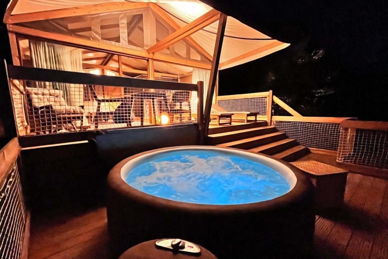 Glamping - Il Giardino Di San Giorgio "Armida" Hotel Montorgiali Luaran gambar