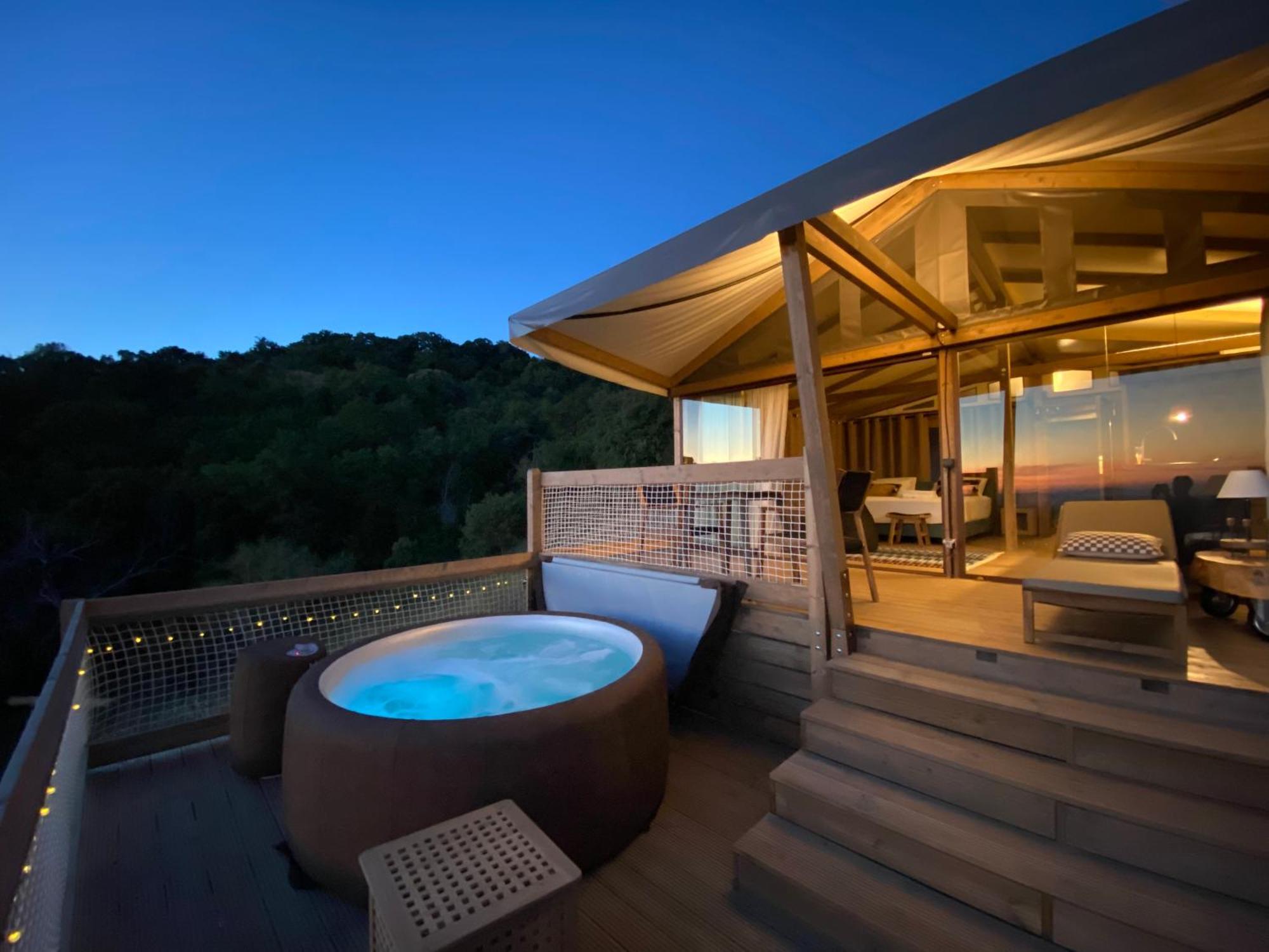 Glamping - Il Giardino Di San Giorgio "Armida" Hotel Montorgiali Luaran gambar