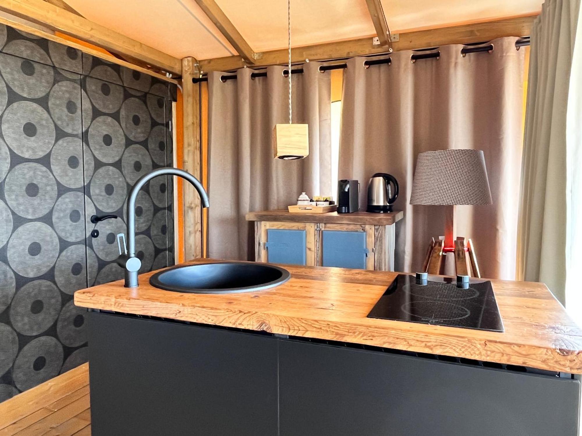 Glamping - Il Giardino Di San Giorgio "Armida" Hotel Montorgiali Luaran gambar